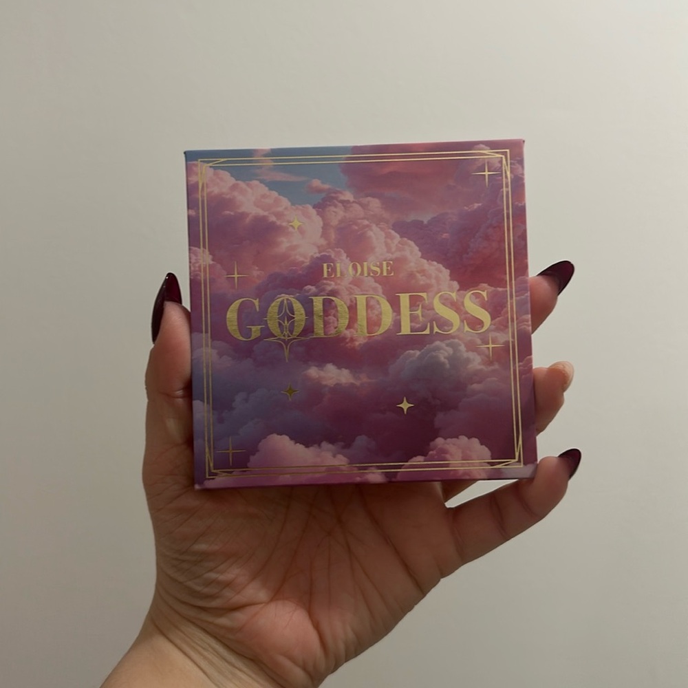 ELOISE BEAUTY GODDESS EYESHADOW PALETTE FULLSIZE 9 SHADES NIB